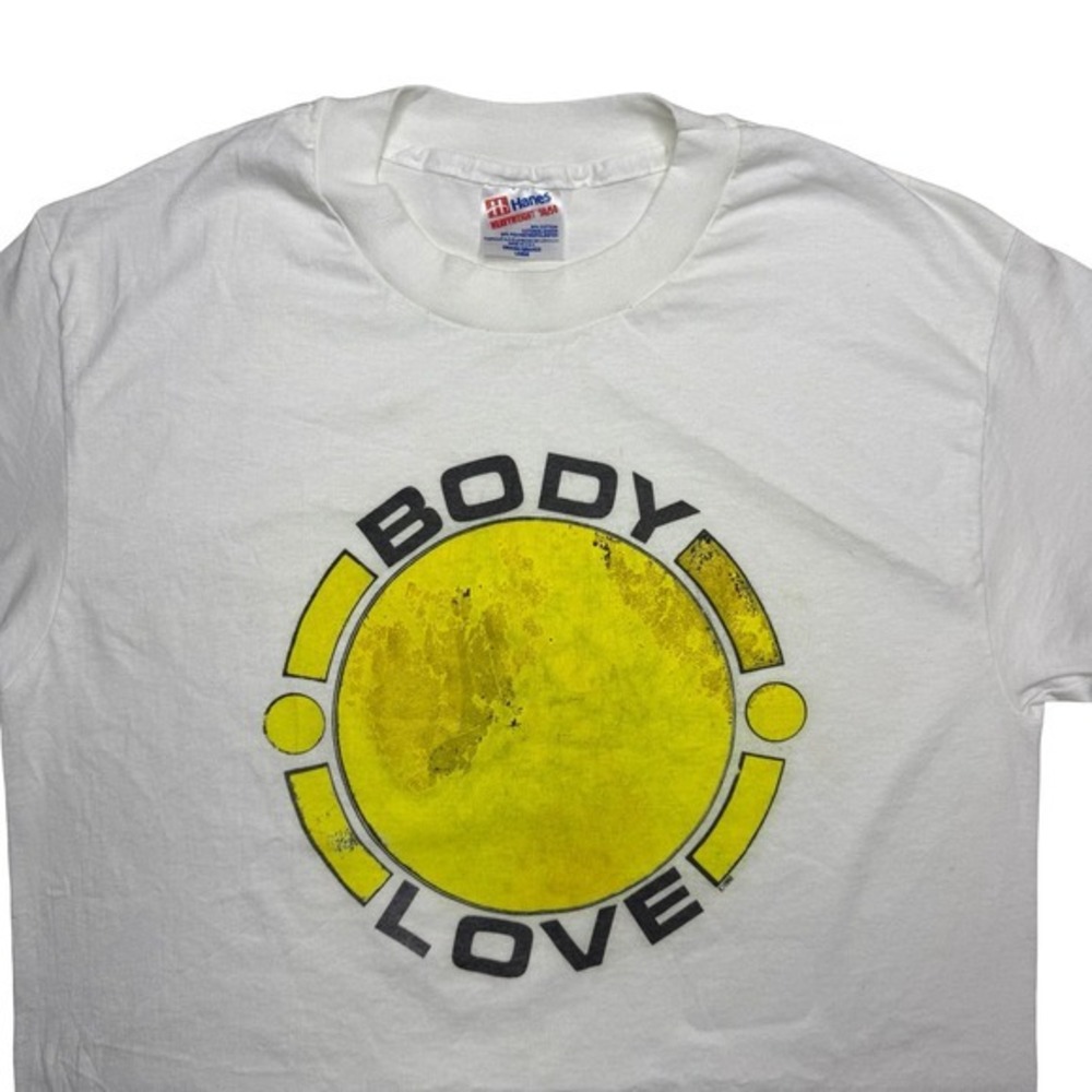 Vintage 90s Body Love shirt‎